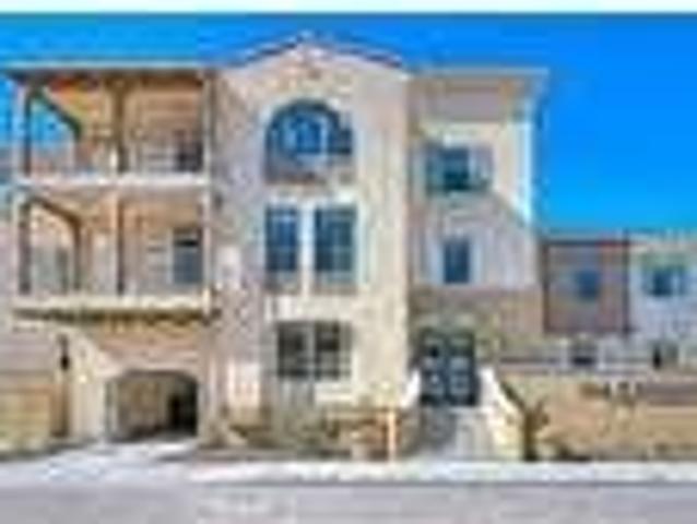 House for rent in Claremont