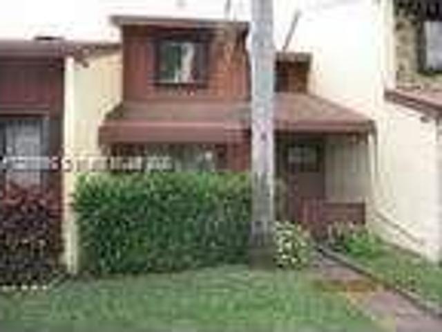 House for rent in Dania