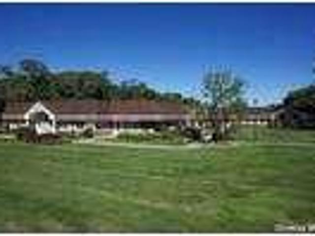 House for rent in Bohemia, New York