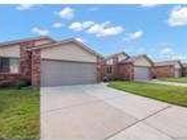 House for rent in Fraser, Macomb County