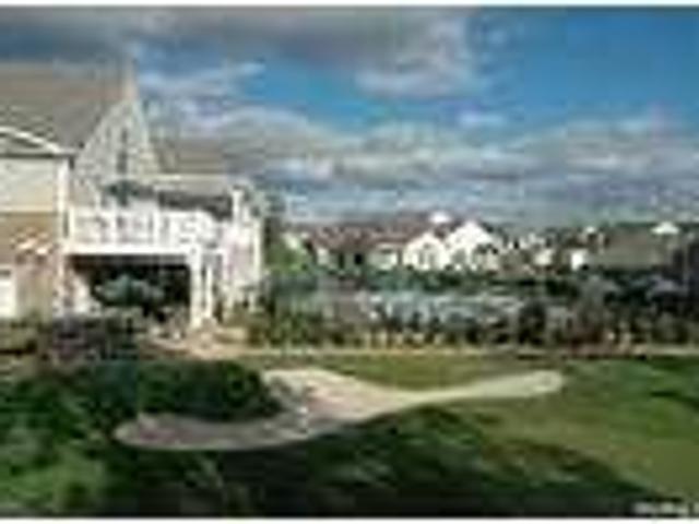 House for rent in Centereach, New York