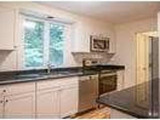 House for rent in Wellesley House for rent in Wellesley