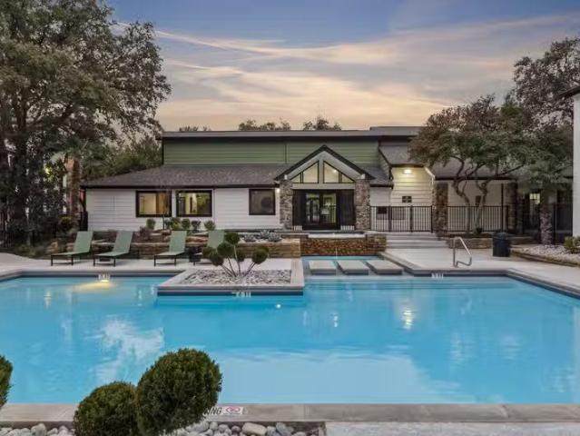 Condo for rent in Grand Prairie, Texas