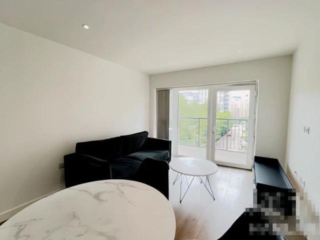 Apartment for rent in Colindale, Greater London