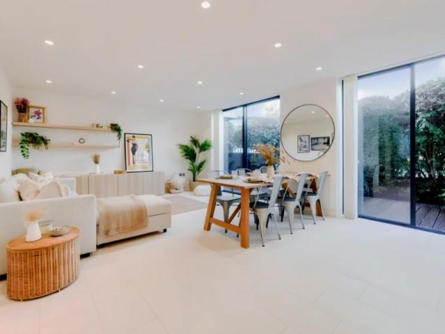 Apartment for rent in Primrose Hill, Greater London