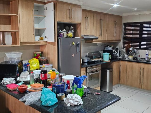 Apartment for rent in Westridge, Umhlanga Rocks