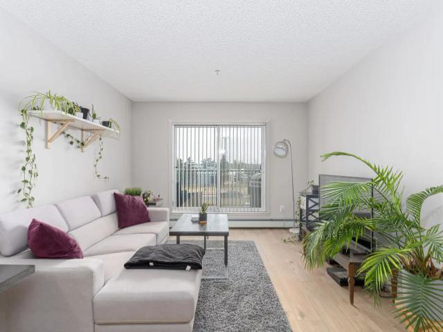 Condo for rent in Wedgewood, Alberta