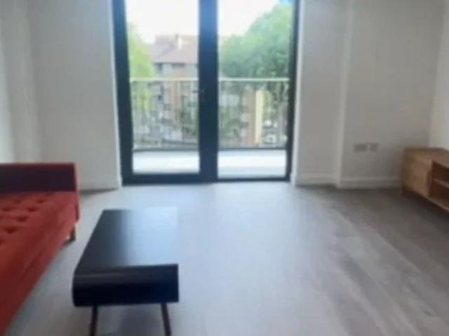 Apartment for rent in Woodberry Down, Stamford Hill