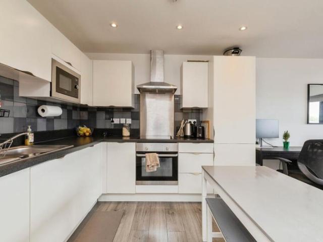 Apartment for rent in Feckenham, City Of Bristol