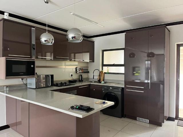 Apartment for rent in Douglasdale, Randburg