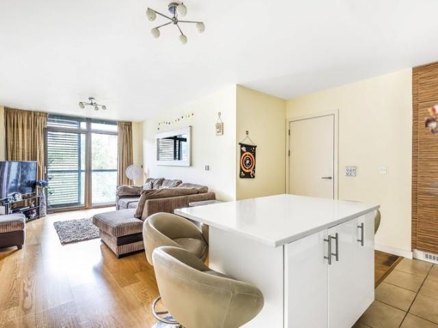 Apartment for rent in East Greenwich, Greater London