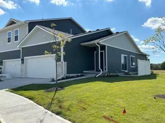 Condo for rent in Elkhorn