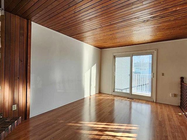 Duplex for rent