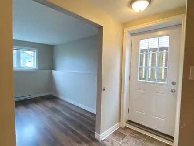 Condo for rent in Paradise