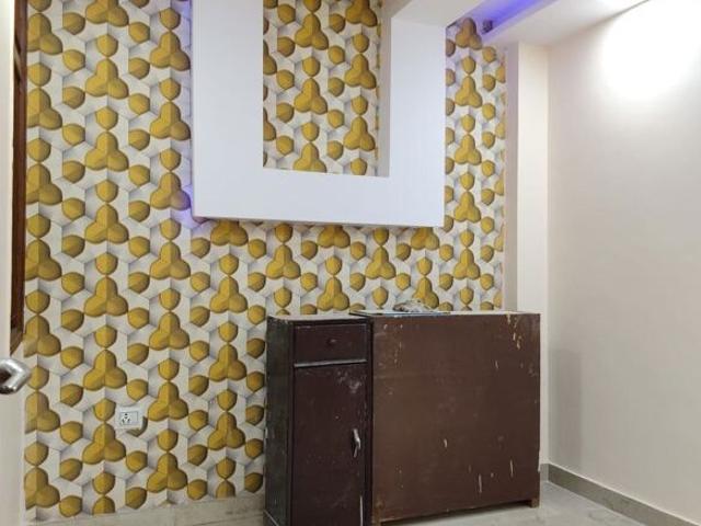 Property for rent in Deri