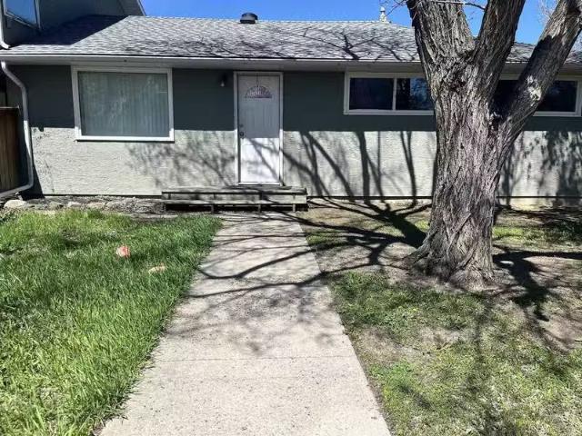 Condo for rent in Normanview, Regina