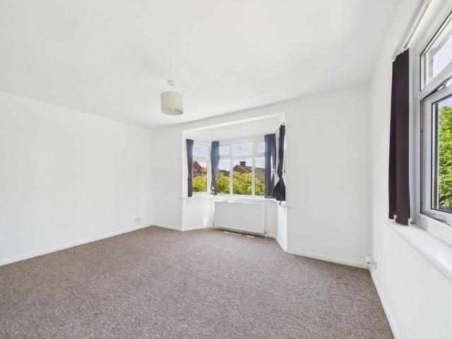 Apartment for rent in West Finchley, Greater London