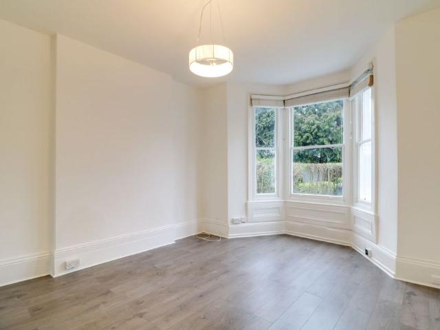 Apartment for rent in Fallow Corner, Greater London