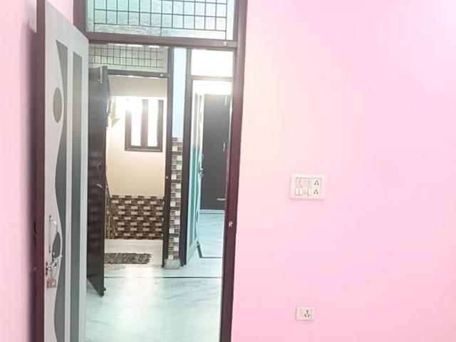 Property for rent in Deri