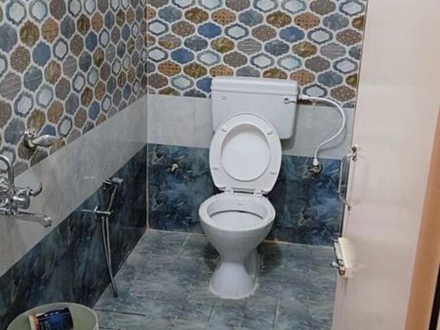Flat for rent in Calcutta, West Bengal