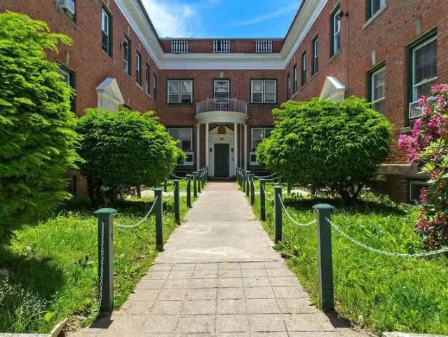 Condo for sale in New Haven