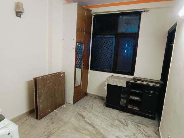Property for rent in Deri