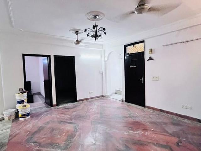 Property for rent in Deri