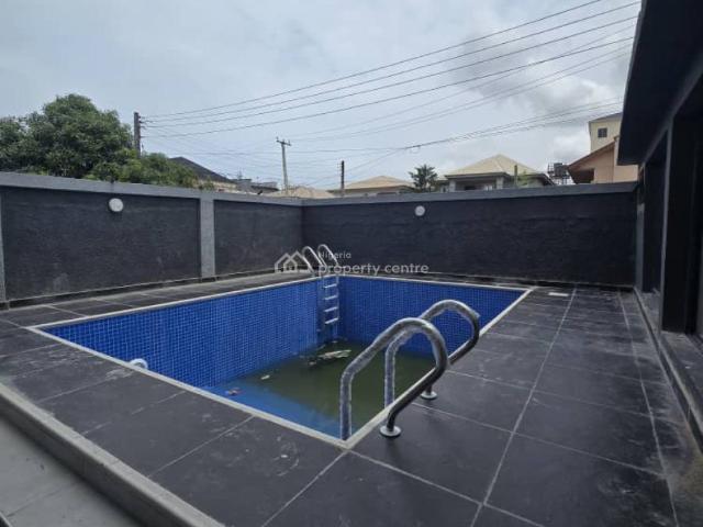 Flat for sale in Eti Osa, Lagos