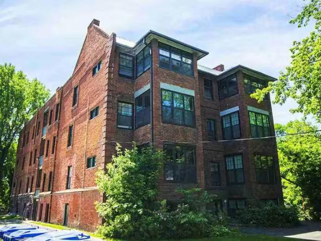 Condo for rent in East St. Paul, Manitoba