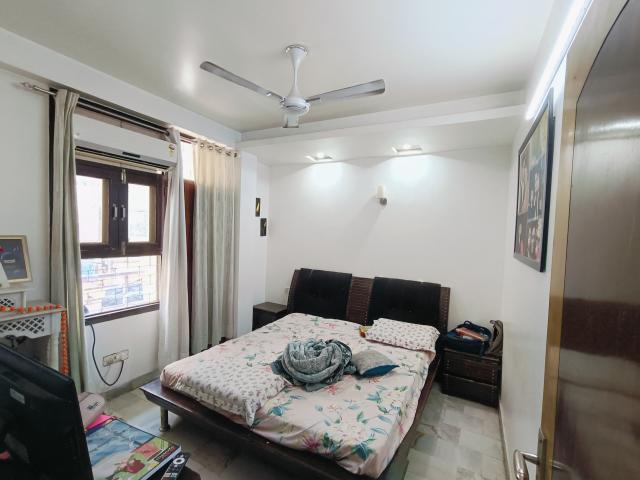 Property for rent in Deri