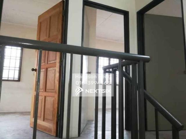 Shop for sale in Johor
