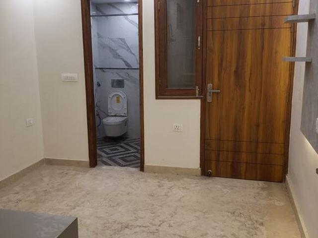 Property for rent in Deri