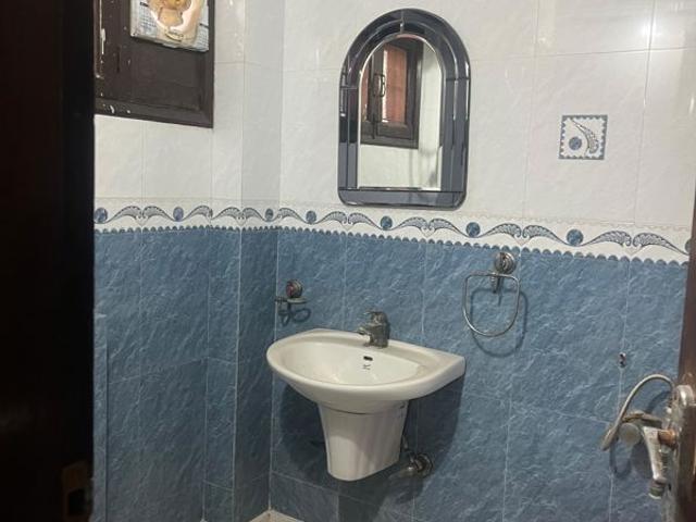 Property for rent in Deri