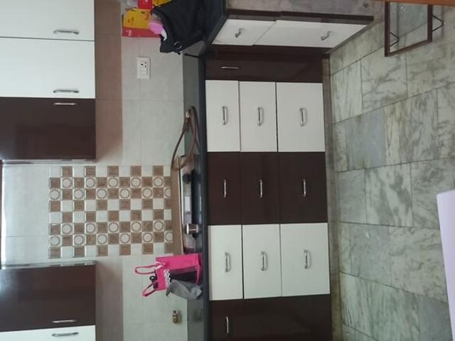 Flat for rent in Deri