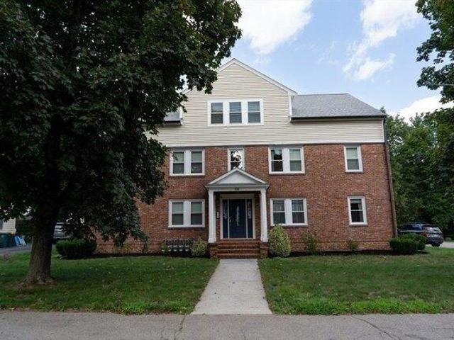 Condo for sale in Abington, Massachusetts