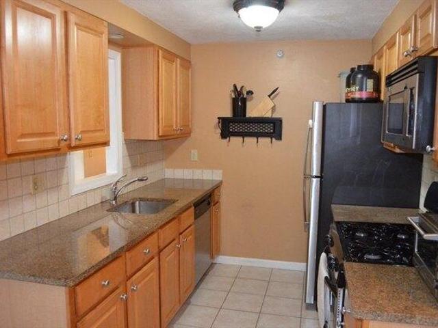 Condo for sale in Abington, Massachusetts