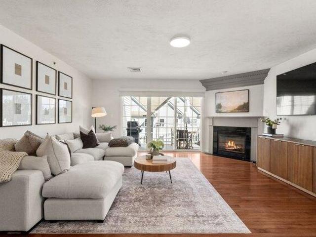 Condo for sale in Abington, Plymouth County