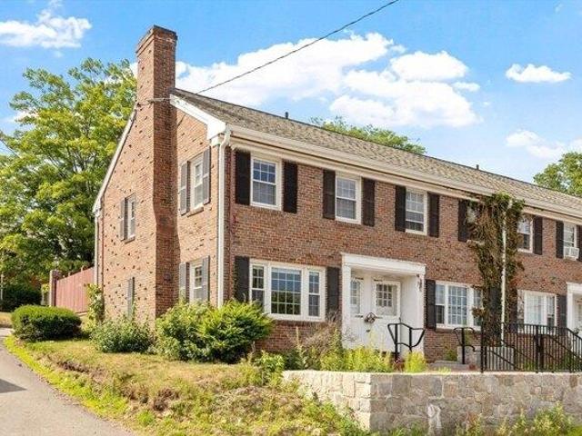 Condo for sale in Acton, Massachusetts