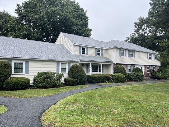 Condo for sale in Acton, Massachusetts