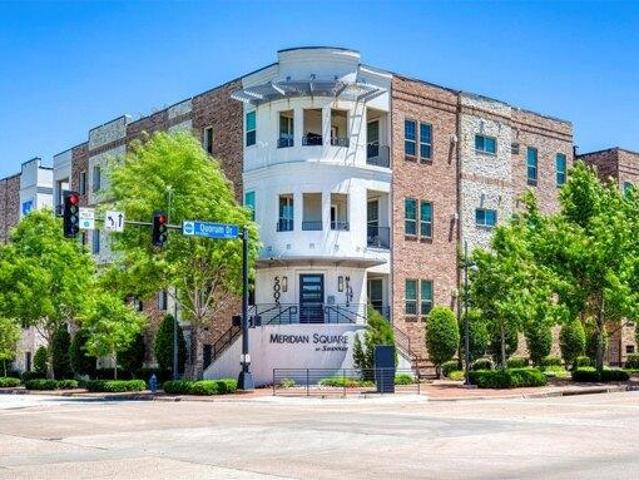 Condo for sale in Addison, Texas