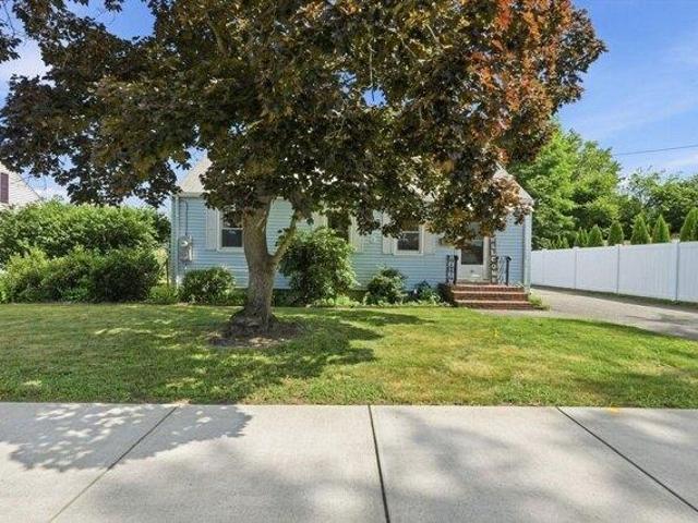 House for sale in Hampden, Massachusetts