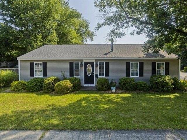 House for sale in Hampden, Massachusetts