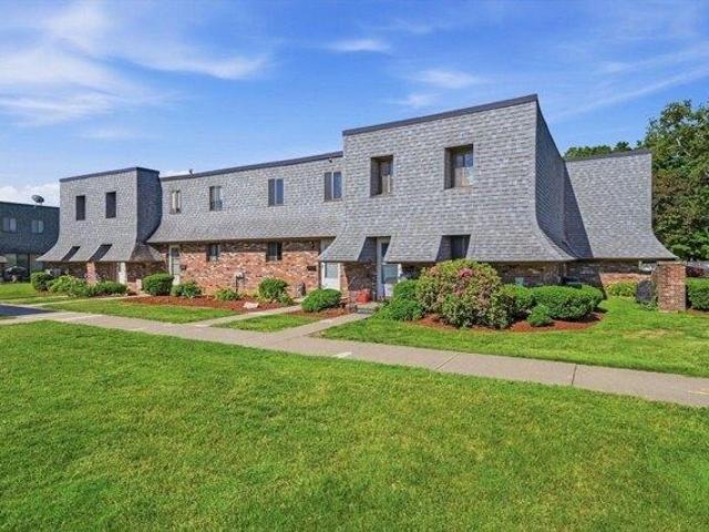 Condo for sale in Hampden, Massachusetts