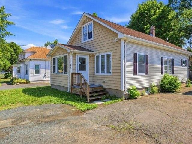 House for sale in Hampden, Massachusetts