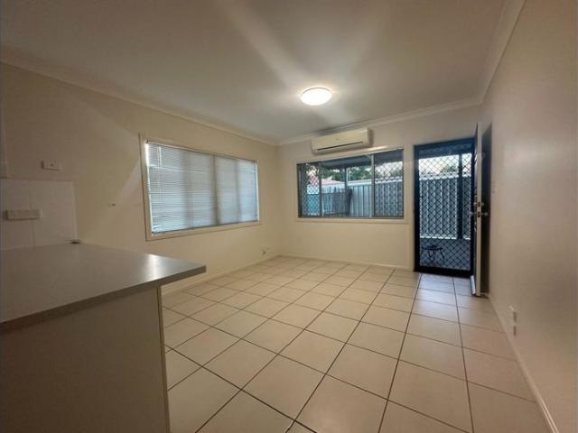 Apartment for rent in Emerald, Queensland