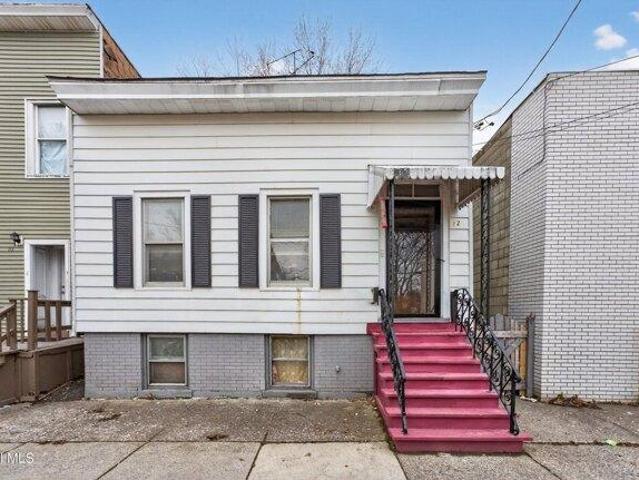 House for sale in Albany, New York