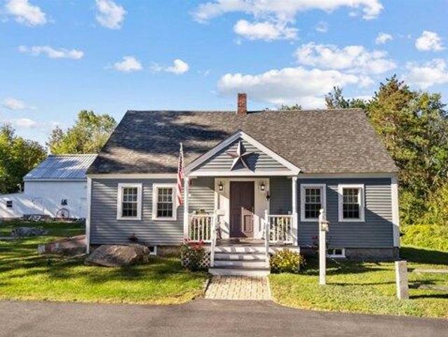 House for sale in Alton, Belknap County