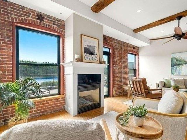 Condo for sale in Amesbury, Essex County