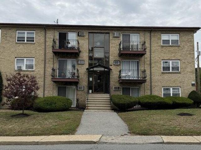 Condo for sale in Amesbury, Essex County
