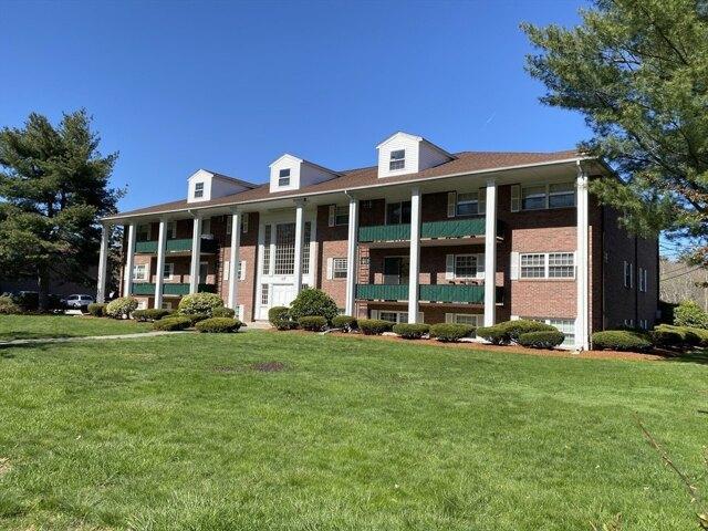 Condo for sale in Andover, Massachusetts